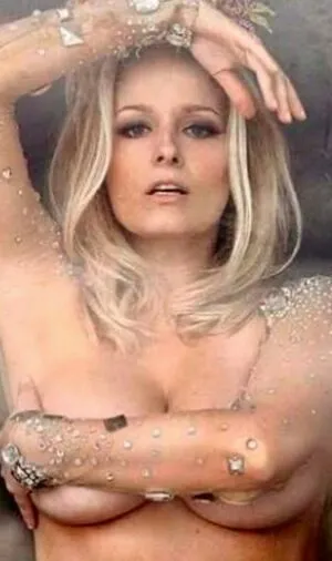 Luciana Vendramini OnlyFans Leaked Free Thumbnail Picture - #LumzeZNuO2