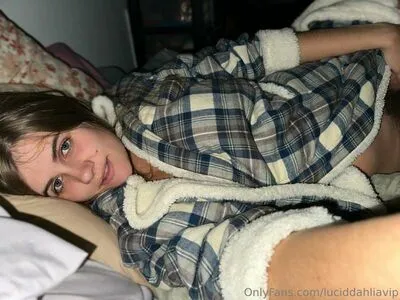 Luciddahliavip OnlyFans Leaked Free Thumbnail Picture - #cDYP84St2G