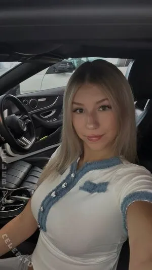 Lucie Bhm OnlyFans Leaked Free Thumbnail Picture - #9WulM8pbF7