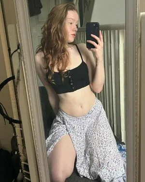 Lucie Roams OnlyFans Leaked Free Thumbnail Picture - #5A4AFtzkN4