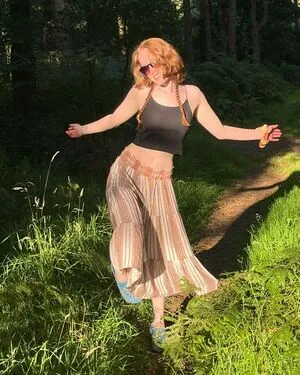 Lucie Roams OnlyFans Leaked Free Thumbnail Picture - #f66Y77tMEc