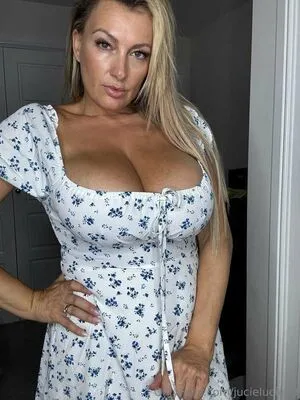 Lucieloves OnlyFans Leaked Free Thumbnail Picture - #dgePoc86PM