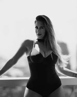 Luciemomma OnlyFans Leaked Free Thumbnail Picture - #A3DiCfJ8rG