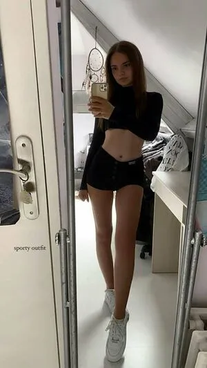 Luciepi OnlyFans Leaked Free Thumbnail Picture - #UyW1h7PmSn