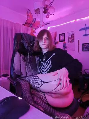 Luciethepervert OnlyFans Leaked Free Thumbnail Picture - #T8TYSTDLwl