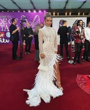 Lucinda Strafford OnlyFans Leaked Free Thumbnail Picture - #8QPSRmU8Wq