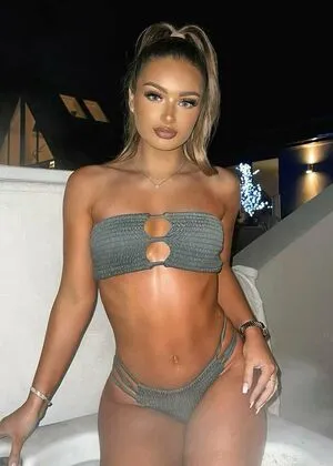 Lucinda Strafford OnlyFans Leaked Free Thumbnail Picture - #vWIR1vmXzg