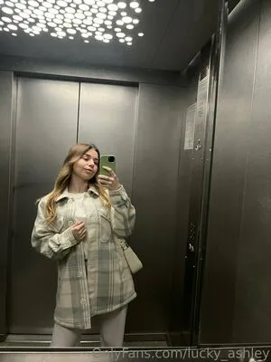 Lucky Ashley OnlyFans Leaked Free Thumbnail Picture - #443WzEHxXA