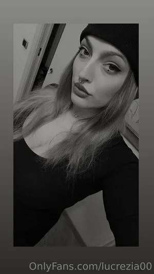 Lucre Florence OnlyFans Leaked Free Thumbnail Picture - #gTOdfqdW33