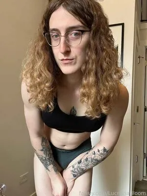 Lucreziabloom OnlyFans Leaked Free Thumbnail Picture - #64zc46TyAr