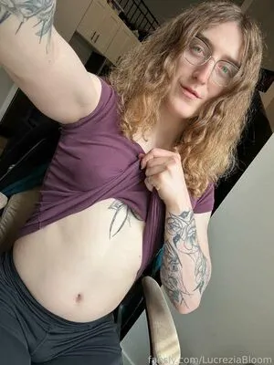 Lucreziabloom OnlyFans Leaked Free Thumbnail Picture - #FjrDjn8Rgx