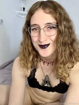 Lucreziabloom OnlyFans Leaked Free Thumbnail Picture - #MK8rRAB7H7