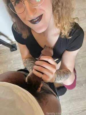 Lucreziabloom OnlyFans Leaked Free Thumbnail Picture - #Q80TG2f653
