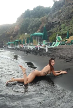 Lucy Anne Brooks OnlyFans Leaked Free Thumbnail Picture - #gOpDjW42BZ