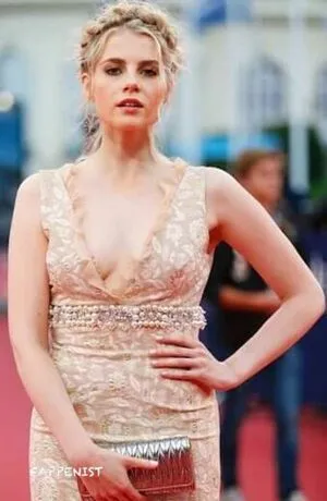 Lucy Boynton OnlyFans Leaked Free Thumbnail Picture - #jQtza6aoN4