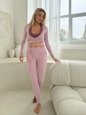 Lucy Fallon OnlyFans Leaked Free Thumbnail Picture - #El1lyofVXc