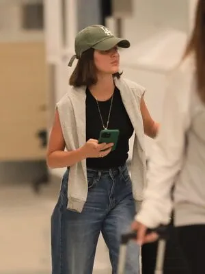 Lucy Hale OnlyFans Leaked Free Thumbnail Picture - #0njmCutit7