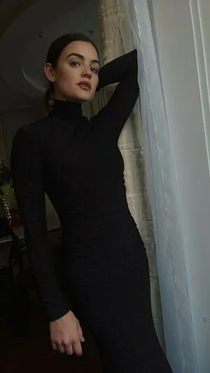 Lucy Hale OnlyFans Leaked Free Thumbnail Picture - #1hLFt1ss4b