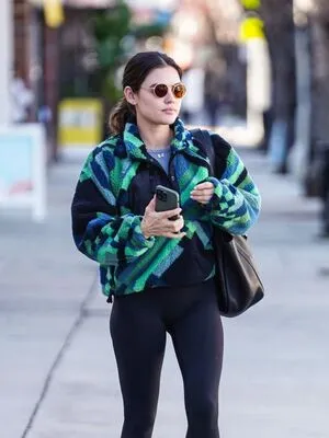 Lucy Hale OnlyFans Leaked Free Thumbnail Picture - #6HK338w8D0