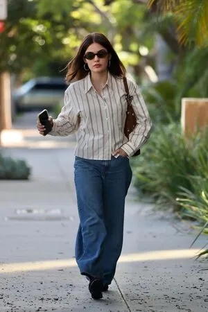 Lucy Hale OnlyFans Leaked Free Thumbnail Picture - #AFsMtpcql7