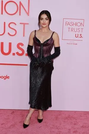 Lucy Hale OnlyFans Leaked Free Thumbnail Picture - #HSFYc4Fm7H