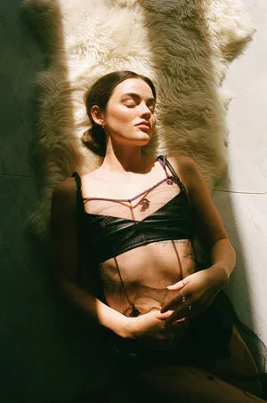 Lucy Hale OnlyFans Leaked Free Thumbnail Picture - #RCDmBhps4b