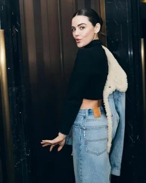 Lucy Hale OnlyFans Leaked Free Thumbnail Picture - #STxMnvLdCa