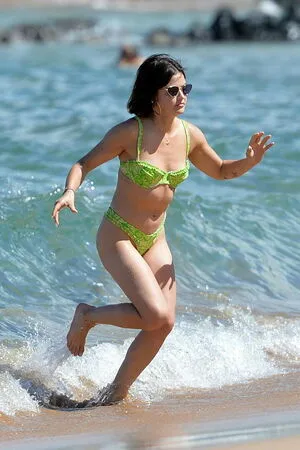 Lucy Hale OnlyFans Leaked Free Thumbnail Picture - #dIgSaWbL0V