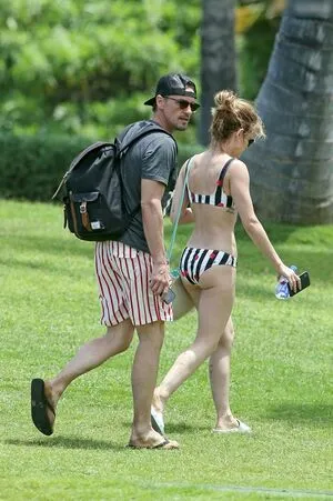 Lucy Hale OnlyFans Leaked Free Thumbnail Picture - #x9Wlv0mQxy
