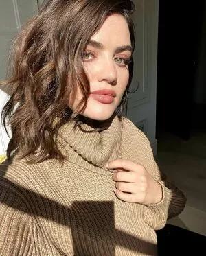 Lucy Hale OnlyFans Leaked Free Thumbnail Picture - #4rflffk4b2