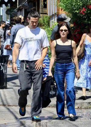 Lucy Hale OnlyFans Leaked Free Thumbnail Picture - #MjVtxR9rLb
