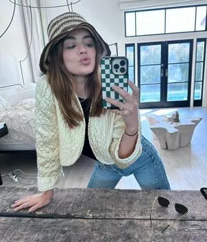 Lucy Hale OnlyFans Leaked Free Thumbnail Picture - #R0xsgFTPpq