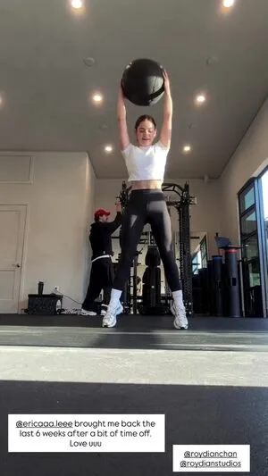 Lucy Hale OnlyFans Leaked Free Thumbnail Picture - #xBc5REaET3