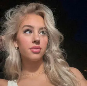 Lucy Hubbard OnlyFans Leaked Free Thumbnail Picture - #RwRTieJEF9