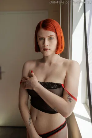 Lucy Huxley OnlyFans Leaked Free Thumbnail Picture - #UEOlvbh9MZ