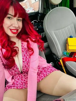 Lucy Jones OnlyFans Leaked Free Thumbnail Picture - #3lG5FgLGmn