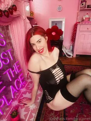 Lucy Jones OnlyFans Leaked Free Thumbnail Picture - #5JsBCrJJMA