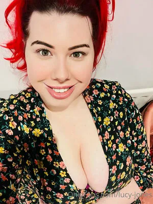 Lucy Jones OnlyFans Leaked Free Thumbnail Picture - #DQRIazepwb