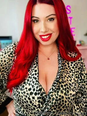 Lucy Jones OnlyFans Leaked Free Thumbnail Picture - #EMiChAI9F3