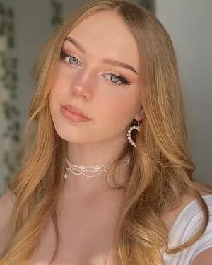 Lucy Kenward OnlyFans Leaked Free Thumbnail Picture - #FhamEuPbzm