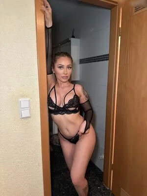 Lucy Love OnlyFans Leaked Free Thumbnail Picture - #abG7xu76gS