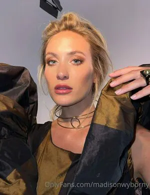 Lucy Love98 OnlyFans Leaked Free Thumbnail Picture - #E995P9JAhi