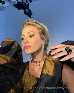 Lucy Love98 OnlyFans Leaked Free Thumbnail Picture - #x7Au7Dv9ue