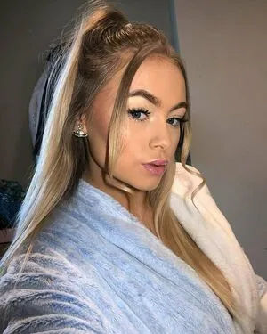 Lucy M OnlyFans Leaked Free Thumbnail Picture - #2euarxn3wK