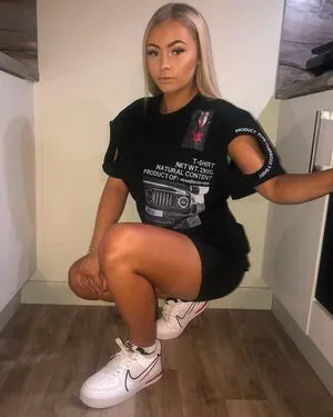 Lucy M OnlyFans Leaked Free Thumbnail Picture - #O5gVncNrIl