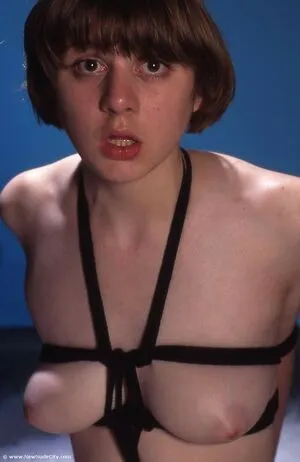 Lucy Mckenzie OnlyFans Leaked Free Thumbnail Picture - #BTJoxZzbD4