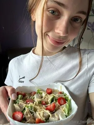 Lucy Twinkle OnlyFans Leaked Free Thumbnail Picture - #1doXBbMFe2