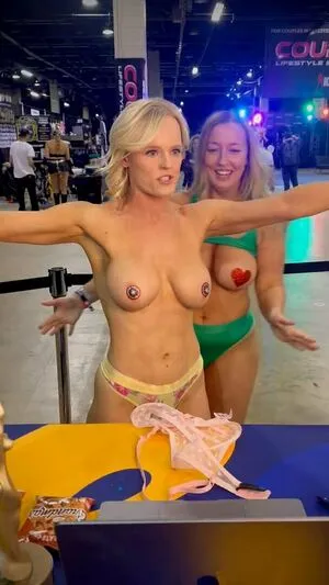 Lucyallen4201 OnlyFans Leaked Free Thumbnail Picture - #vM2O9K1fvU