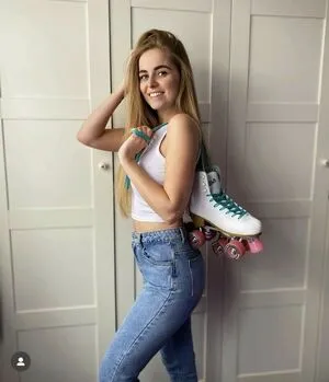 Lucyannskates OnlyFans Leaked Free Thumbnail Picture - #tuDfj9GMXm