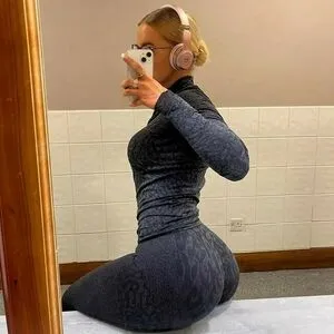 Lucycombe OnlyFans Leaked Free Thumbnail Picture - #OhfalD1jEm